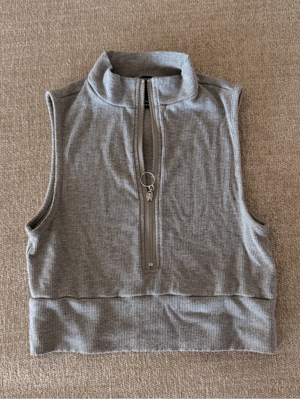 Forever 21 Gray Ribbed Half-Zip Crop Tank